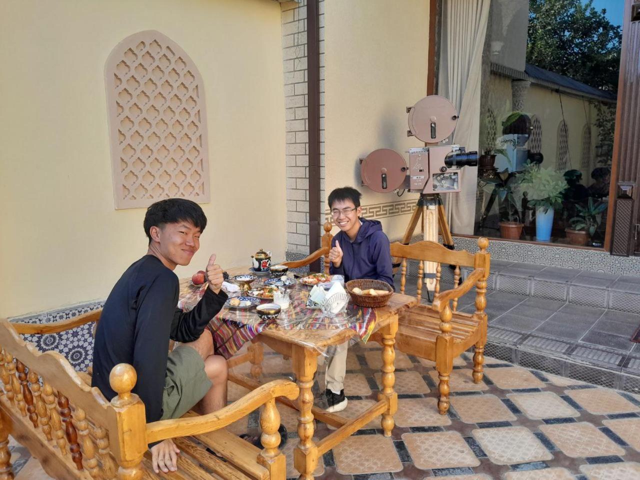 Turkistan Hotel Kogon Екстериор снимка
