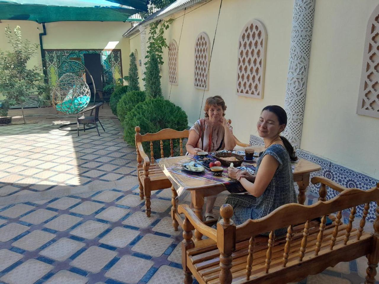 Turkistan Hotel Kogon Екстериор снимка